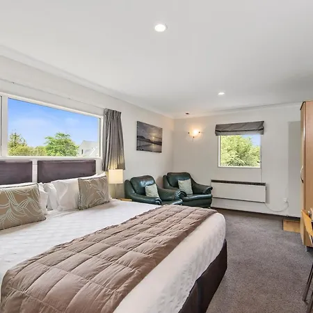 Colombo In The City Christchurch Exterior photo A typical studio apartment