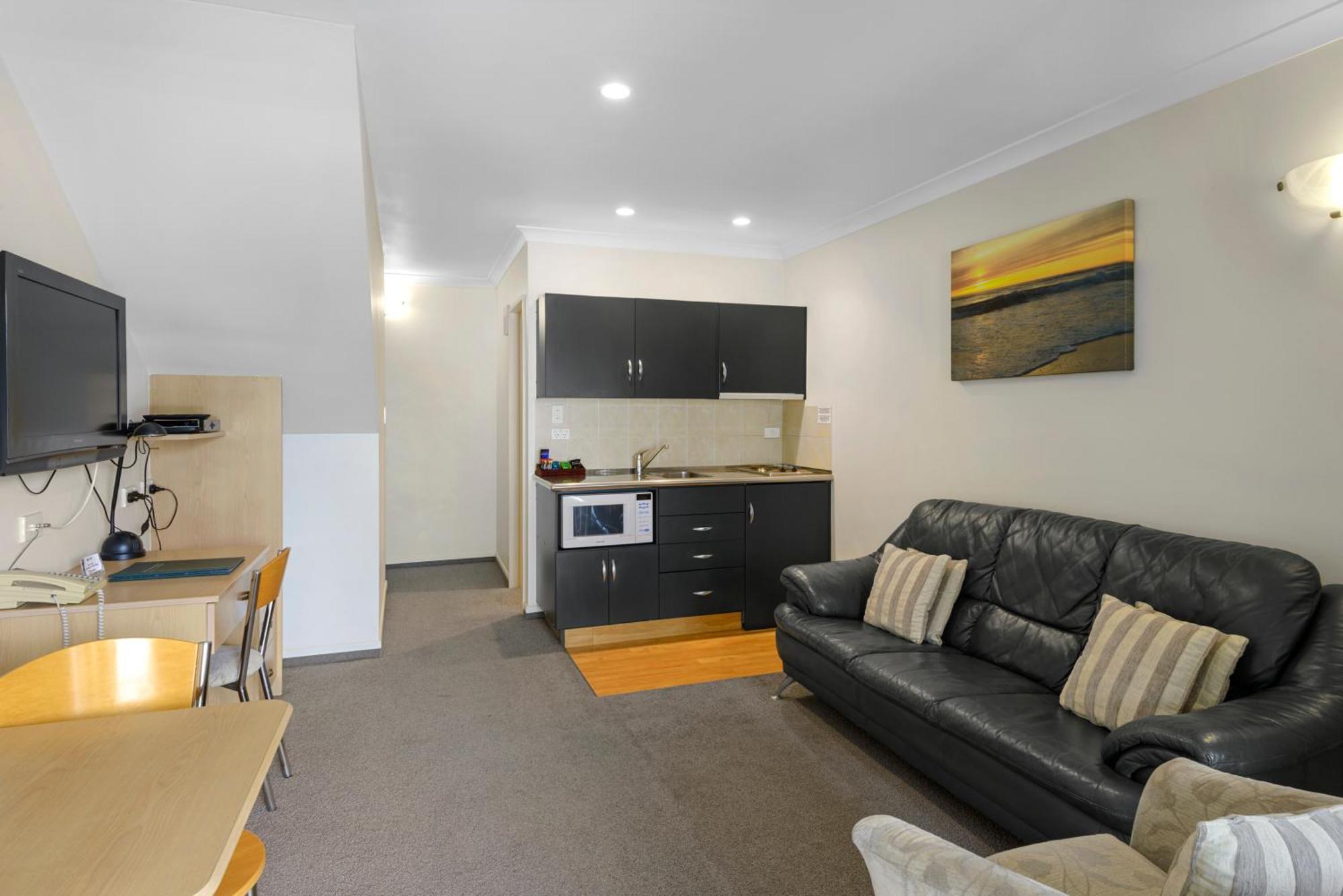 Colombo In The Motel 5*